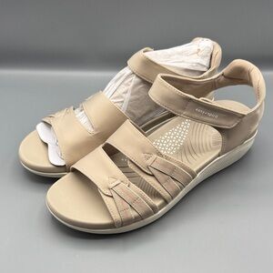Easy Spirit Weber Sandals